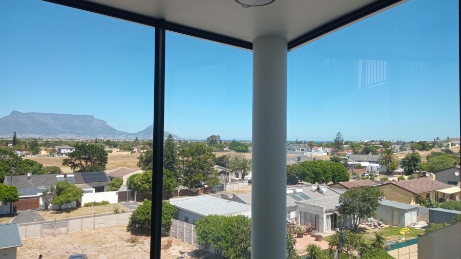 2 Bedroom Property for Sale in Table View Western Cape